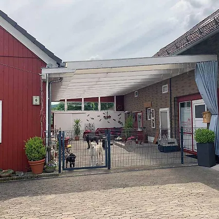 Casa Roja *